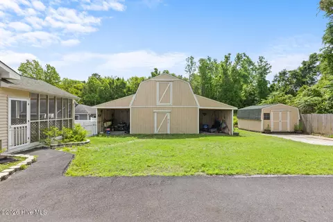 Exterior - 524 Odum Dr, Hubert, NC 28539 photo 10 of 11