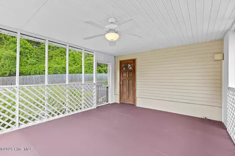 Exterior - 524 Odum Dr, Hubert, NC 28539 photo 7 of 11
