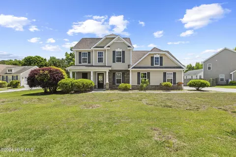 208 Gelynda Ct, Holly Ridge, NC 28445