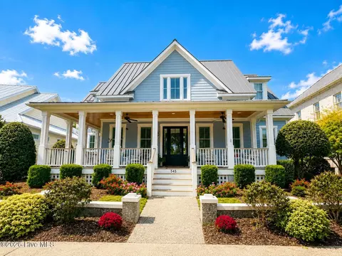 545 Dungannon Blvd, Wilmington, NC 28403