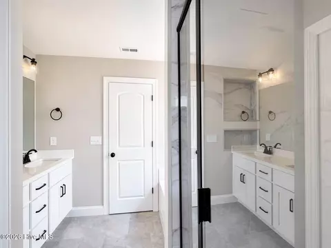 Bath - 10440 Stallings Rd, Spring Hope, NC 27882 photo 2 of 2