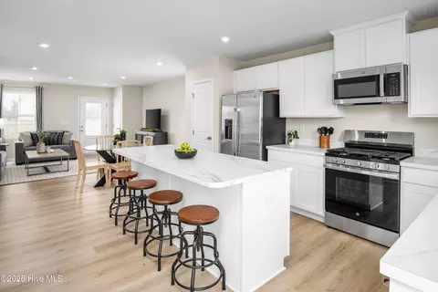 Kitchen - 104 Pendleton Trce, Edenton, NC 27932 photo 3 of 3