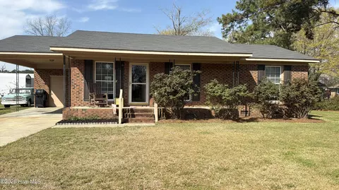 3719 Cherry St, Bethel, NC 27812