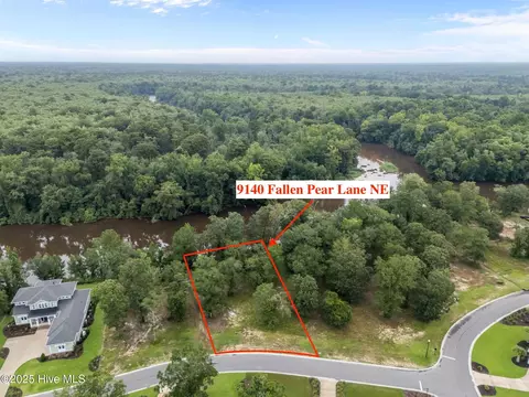 9140 Fallen Pear Ln NE, Leland, NC 28451