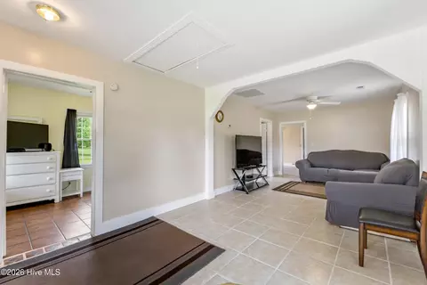 Entry Way - 18791 Us Hwy 421, Willard, NC 28478 photo 2 of 2
