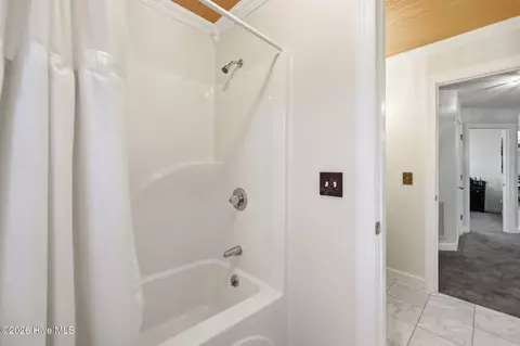 Bath - 44 Kilberry Dr, Pinehurst, NC 28374 photo 6 of 7