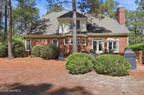 Exterior - 44 Kilberry Dr, Pinehurst, NC 28374 photo 5 of 6