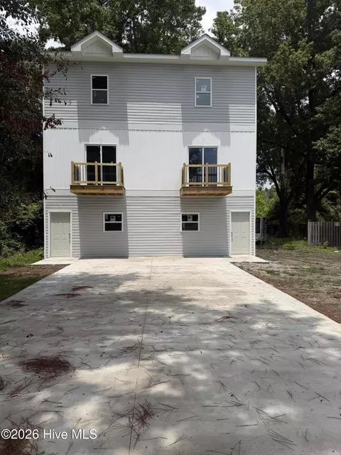 231 Barbara Ave, Midway Park, NC 28544