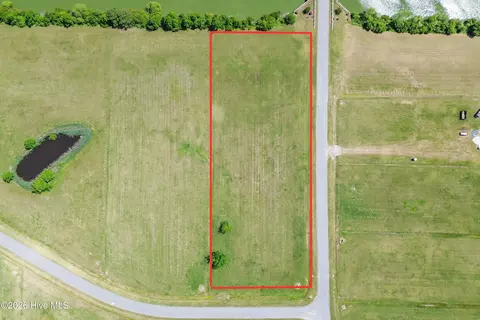 108 Egret Dr, Hertford, NC 27944