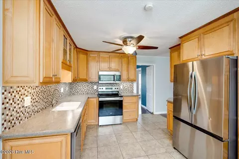Kitchen - 3342 Quaker Spring Rd, Augusta, GA 30907 photo 3 of 4