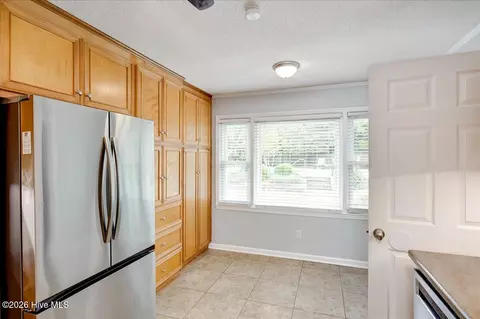 Kitchen - 3342 Quaker Spring Rd, Augusta, GA 30907 photo 2 of 4