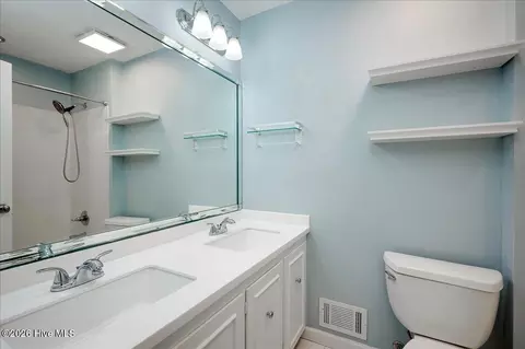 Bath - 3342 Quaker Spring Rd, Augusta, GA 30907 photo 2 of 2