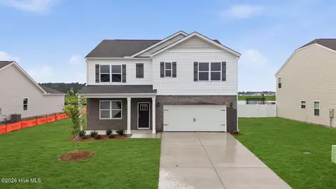 1128 Aviator Ln, Ayden, NC 28513