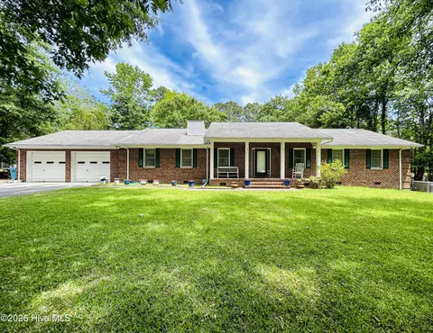 108 Deerfield Rd, Jacksonville, NC 28540