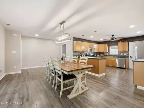 Dining - 94 Evergreen Dr, Hubert, NC 28539 photo 3 of 3