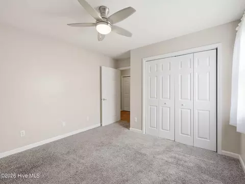 Bedroom - 94 Evergreen Dr, Hubert, NC 28539 photo 4 of 8