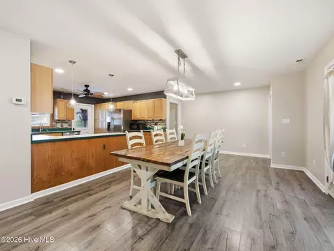 Dining - 94 Evergreen Dr, Hubert, NC 28539 photo 2 of 3