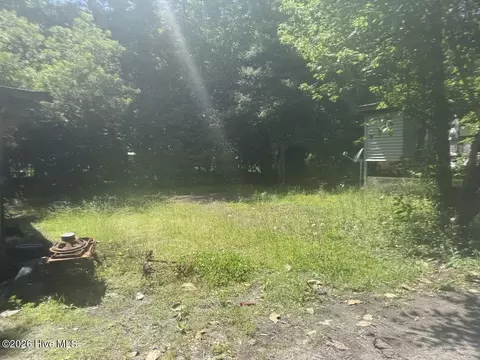 137 Wayne Rd, Hubert, NC 28539 photo 4