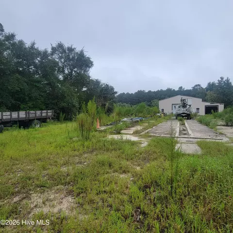 6816 Nc Hwy 53 E, Burgaw, NC 28425