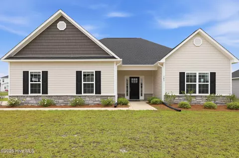 103 Jackson Hts, Jacksonville, NC 28546