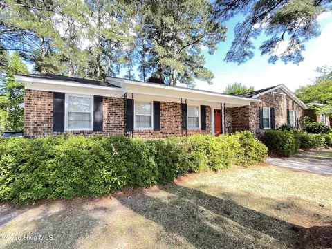 1501 Brownlea Dr, Greenville, NC 27858