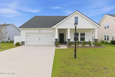 8857 Baton Rouge Ave NW, Calabash, NC 28467