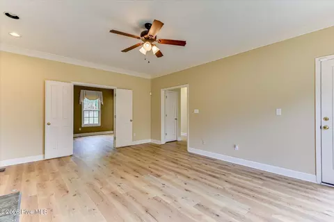 Living - 466 Baker Woods Trl, Martinez, GA 30907 photo 8 of 8