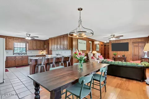 Dining - 216 Phillips Rd, Bennett, NC 27208 photo 2 of 2