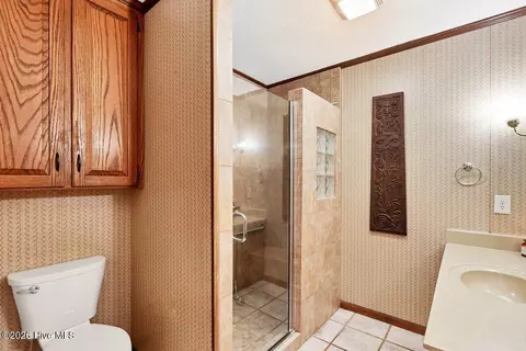 Bath - 216 Phillips Rd, Bennett, NC 27208 photo 3 of 6