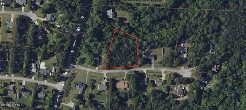 103 Seahorse Dr, Havelock, NC 28532