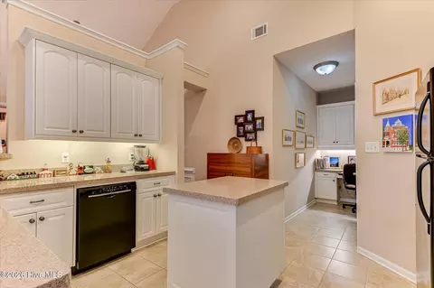 Kitchen - 1502 Amberley Dr, Evans, GA 30809 photo 3 of 6