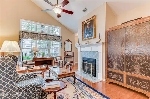 Living - 1502 Amberley Dr, Evans, GA 30809 photo 3 of 3