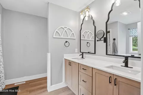 Bath - 15 Mcleod Rd, Pinehurst, NC 28374 photo 1 of 3