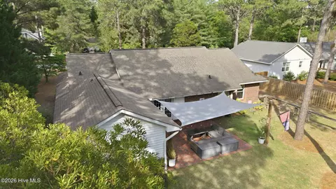 Exterior - 15 Mcleod Rd, Pinehurst, NC 28374 photo 7 of 8