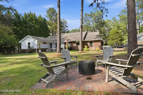 Exterior - 15 Mcleod Rd, Pinehurst, NC 28374 photo 3 of 8