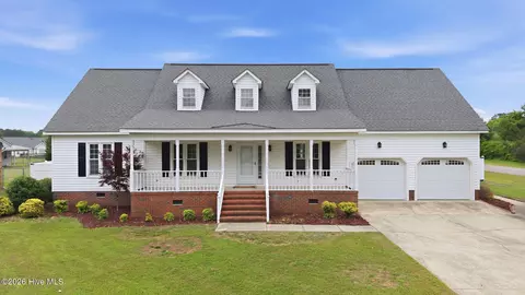 512 Buck Swamp Rd, Goldsboro, NC 27530