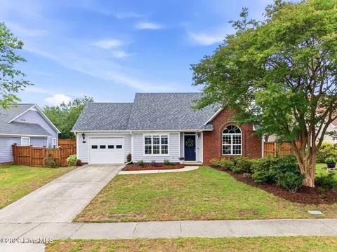3613 Providence Ct, Wilmington, NC 28412