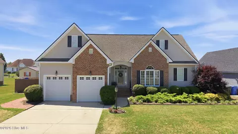 3705 Gloucester Dr W, Wilson, NC 27893