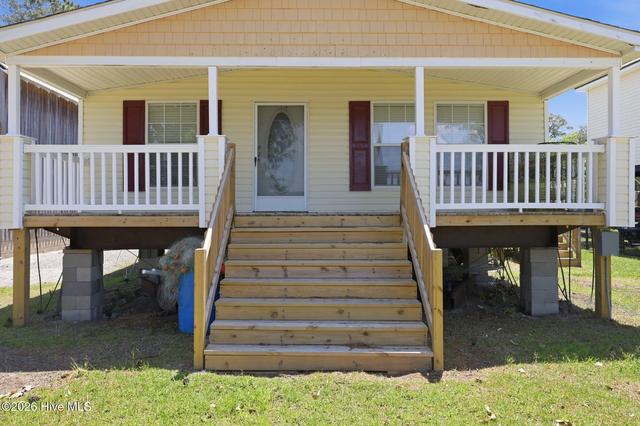 185 Barnes-foster Loop Rd, Belhaven, NC 27810