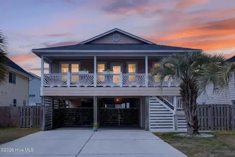 931 Riptide Ln, Carolina Beach, NC 28428
