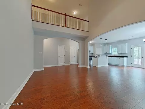 Living - 3005 Pointewest Dr, Augusta, GA 30909 photo 1 of 4
