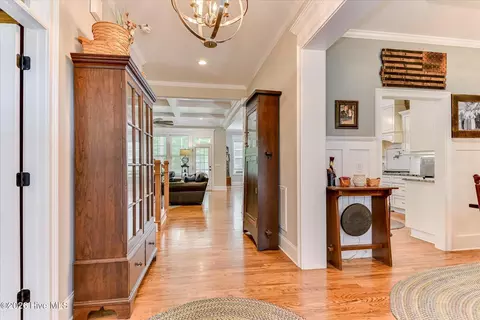 Entry Way - 984 Bartram Rdg, Evans, GA 30809 photo 2 of 12