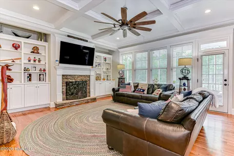 Living - 984 Bartram Rdg, Evans, GA 30809 photo 1 of 5