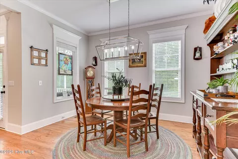 Dining - 984 Bartram Rdg, Evans, GA 30809 photo 2 of 6