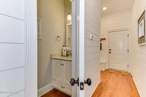 Entry Way - 984 Bartram Rdg, Evans, GA 30809 photo 6 of 12