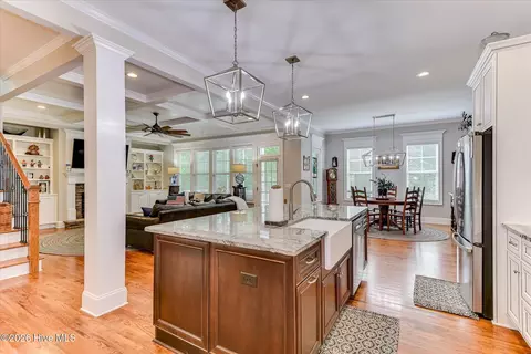 Kitchen - 984 Bartram Rdg, Evans, GA 30809 photo 7 of 10