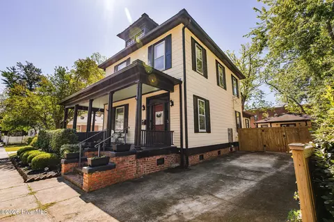 615 New St, New Bern, NC 28560