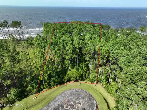 133 Bluefin Ct, Beaufort, NC 28516