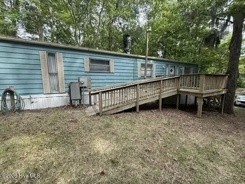 104 River Rd, Blounts Creek, NC 27814