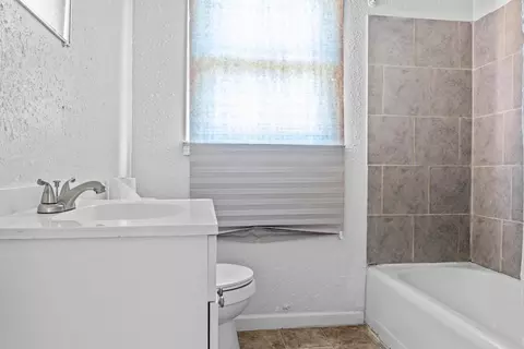 Bath - 526 Rachael St, Augusta, GA 30901 photo 1 of 1